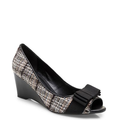 0113309086_232_1-PEEP-TOE-CHARLOTTE