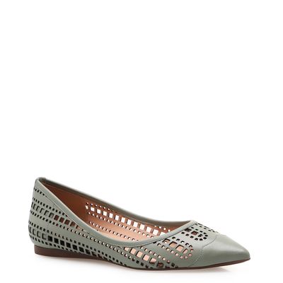 0038268014_022_1-SAPATILHA-LASERCUT-COURO