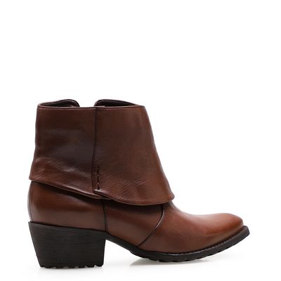 ankle boot decote v