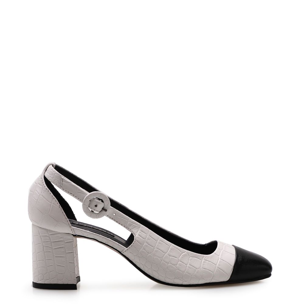 scarpin bico quadrado preto