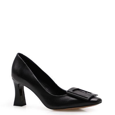 scarpin branco com fivela